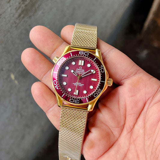 OMEGA SEAMASTER — Golden Limited Edition ✨