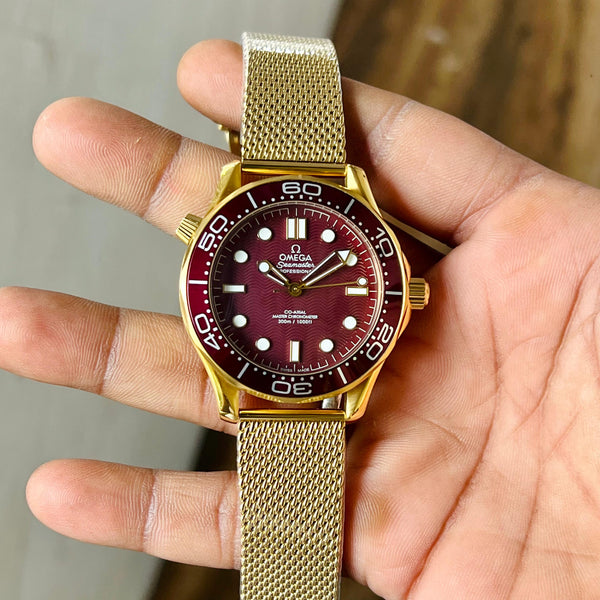 OMEGA SEAMASTER — Golden Limited Edition ✨