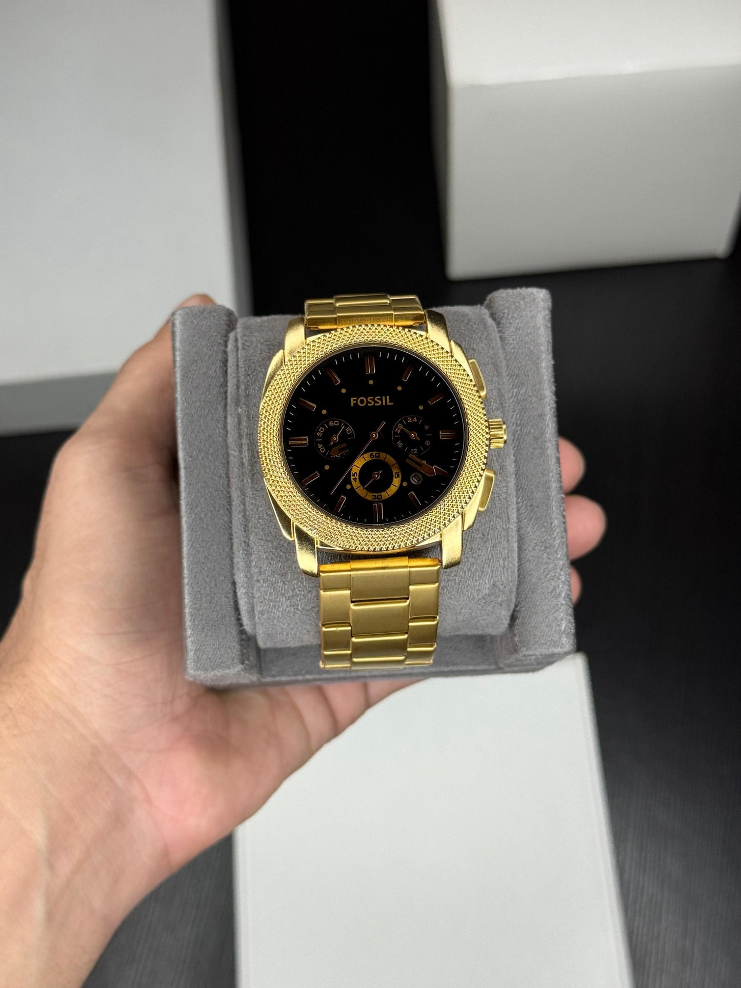 FOSSIL CHRONOCLASSIC